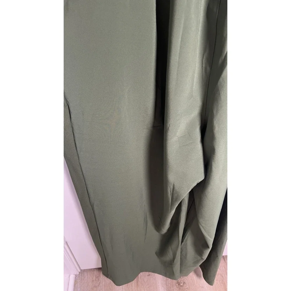 LIVI By Lane Bryant Plus Size 18 Green Stretch‎ Woven Zip-Up Sleeveless Jumpsuit - Picture 10 of 13